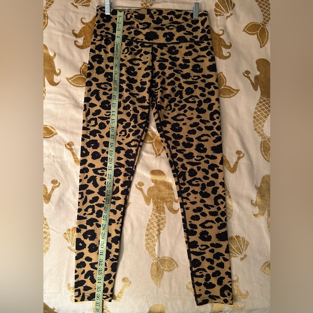 KIMBERLY Leopard Print Leggings - NWOT - Size L
